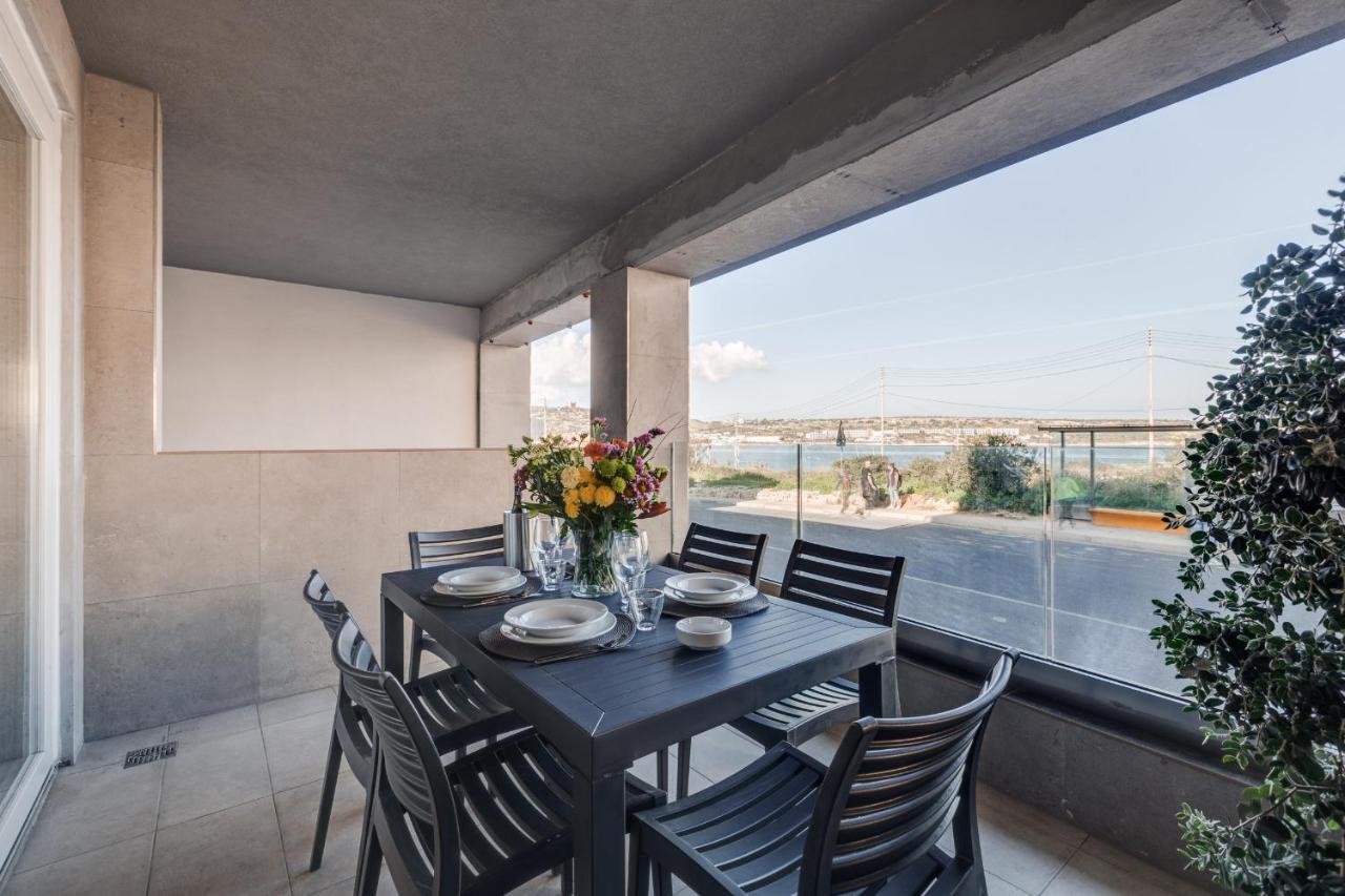 9Ten11 Seafront By Homely Mellieħa Exterior foto