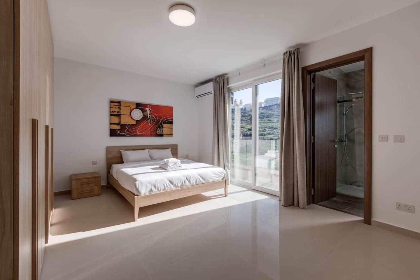 9Ten11 Seafront By Homely Mellieħa Exterior foto